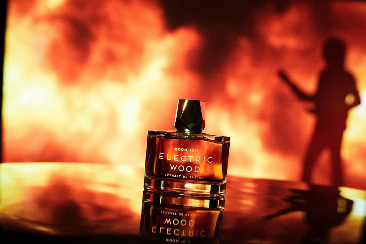 Room 1015 – Electric Wood Extrait: A Decade of fragrance - Notes